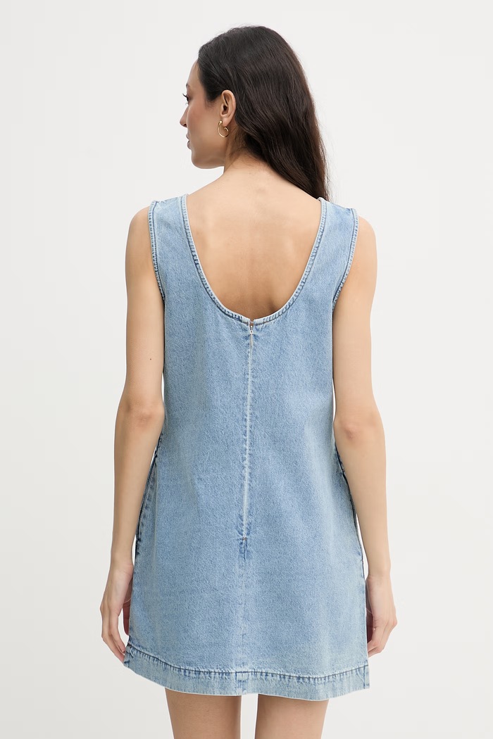 Oblečenie Calvin Klein Jeans šaty rifľové LV047F499G modrá