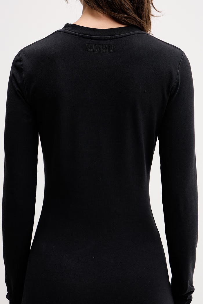 Φόρεμα VETEMENTS WE76DR540B μαύρο