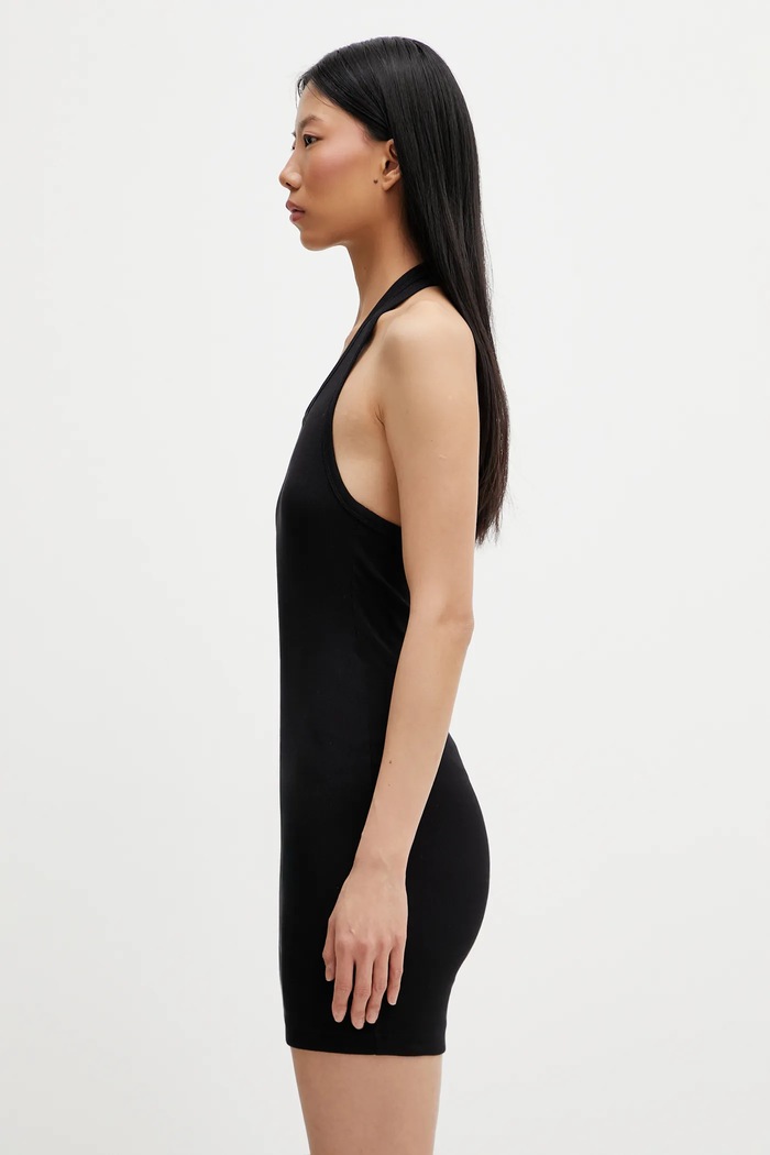 Šaty VETEMENTS Halter WE76DR523B černá SS26