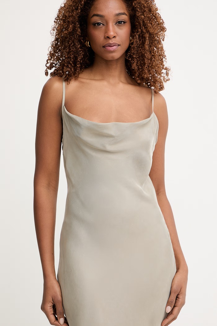 Guess sukienka bieliźniana z wiskozą AKILINA zielony W6GK94.W2266
