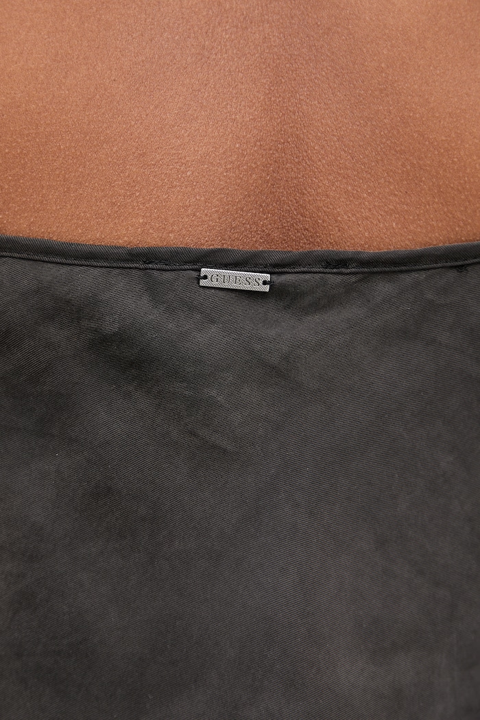 Guess sukienka bieliźniana z wiskozą AKILINA W6GK94.W2266 czarny