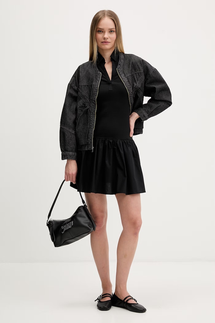 Tommy Jeans rochie cu bumbac DW0DW22331 negru SS26