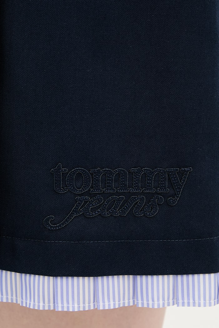 Tommy Jeans šaty DW0DW22759 tmavomodrá