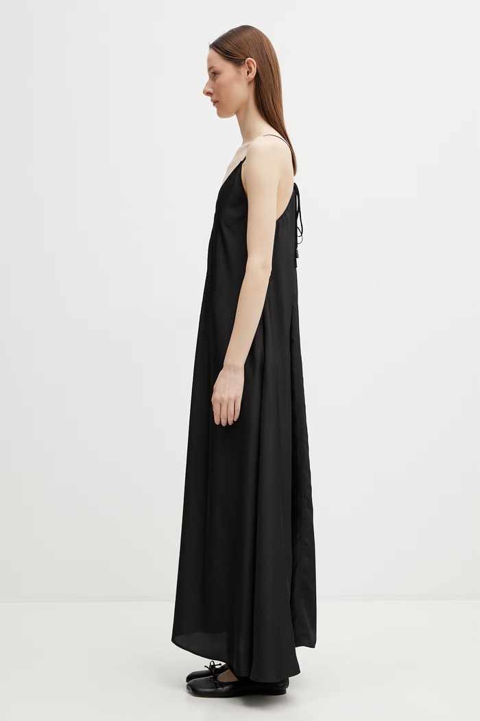 Maison Kitsuné Fluid φόρεμα απλό QW01603WF4062 μαύρο SS26