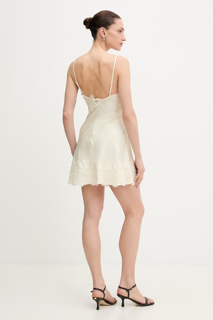 Ρούχα Φόρεμα Bardot 60229DB μπεζ