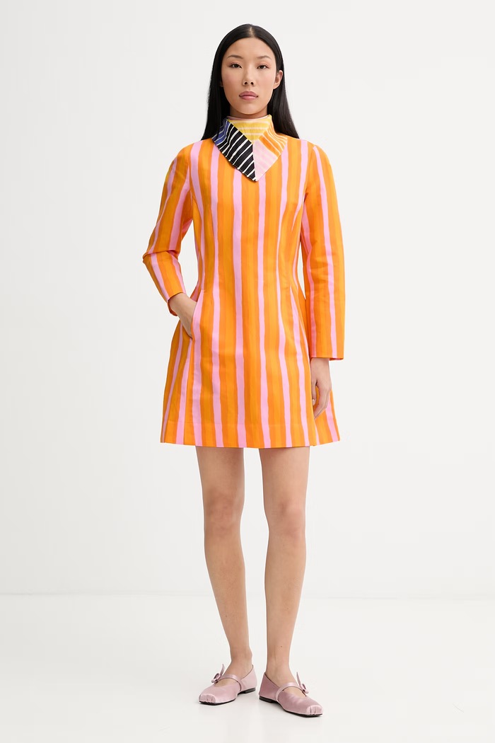 Marimekko рокля с добавен лен 095444 оранжев SS26