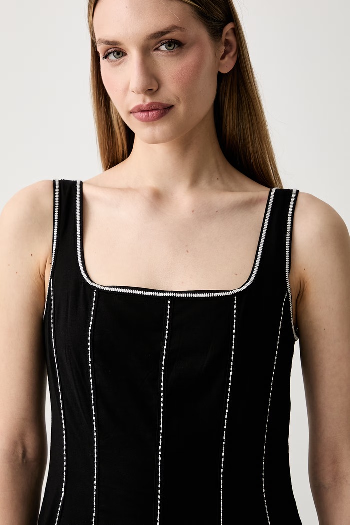 Pedro del Hierro sukienka rozkloszowana z dodatkiem lnu czarny 3813587