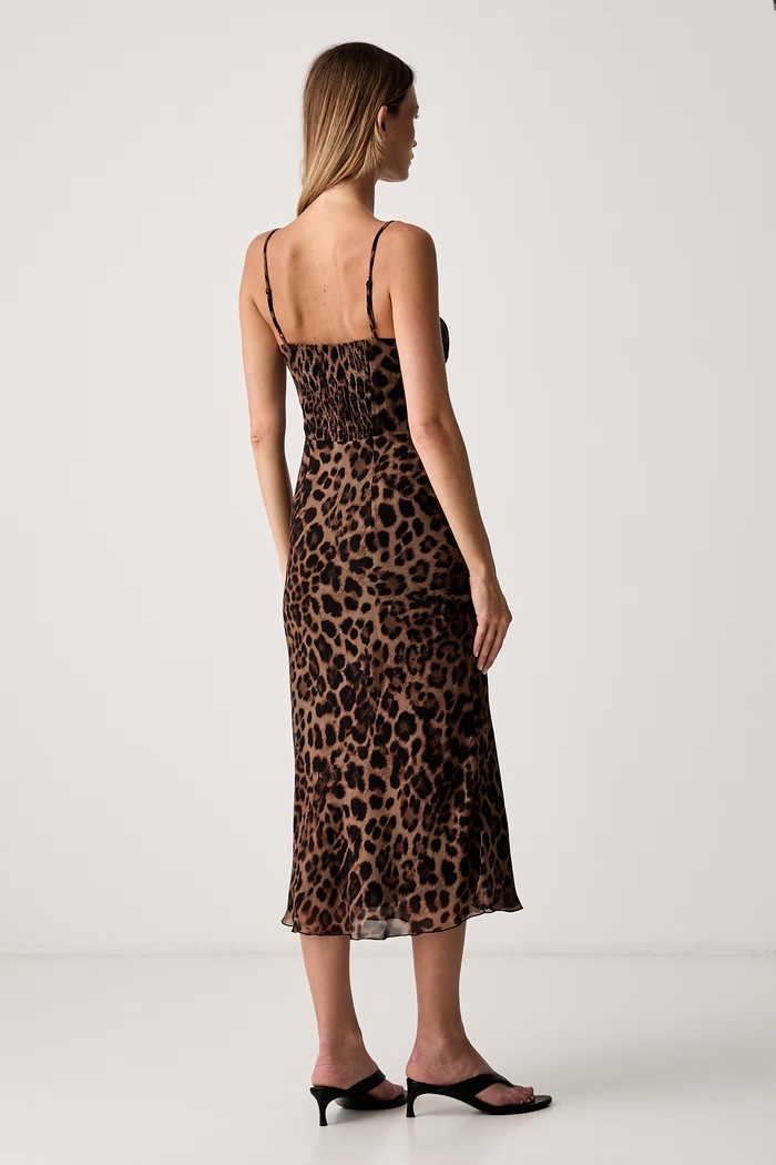 Odzież Le Privé sukienka letnia z wiskozy JANELLE CHIFFON LEOPARD LP00763 brązowy