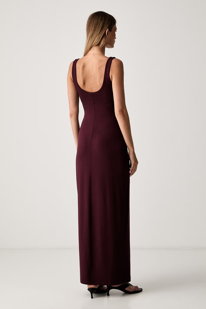Odzież Le Privé sukienka z wiskozy LIV CHERRY LP00793 bordowy