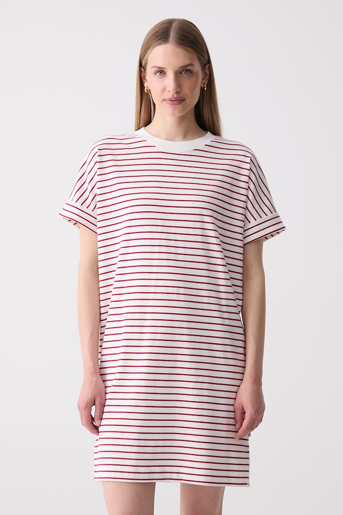 Marc O'Polo sukienka oversize bawełniana bordowy 5000010190