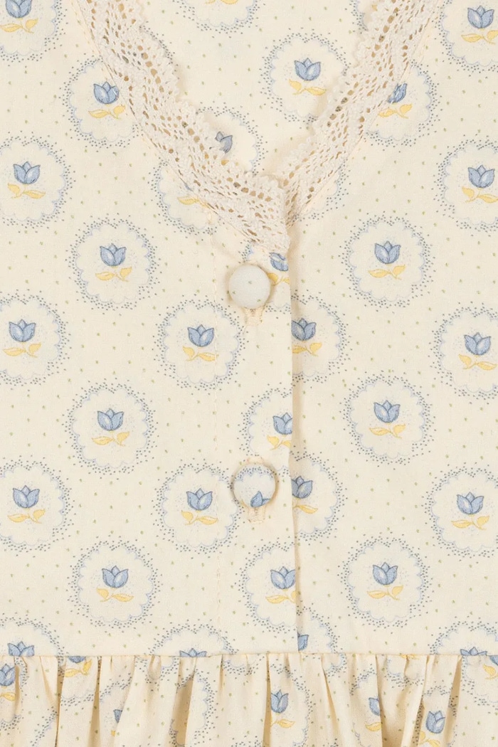Dievčenské bavlnené šaty Konges Sløjd COEUR LACE DRESS GOTS béžová KS104747.PPY2