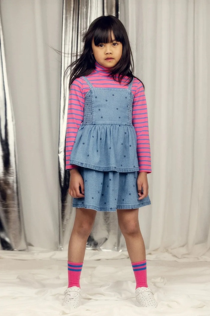 Dievčenské rifľové šaty Mini Rodini denim dots nášivka modrá 26250120