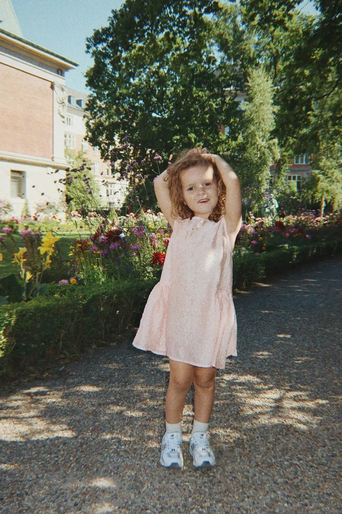 Konges Sløjd šaty VOLA DRESS KS105613.PPY2