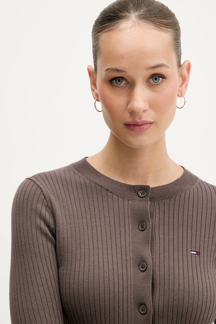 Παιδικό κάρδιγκαν Tommy Jeans καφέ DW0DW22023