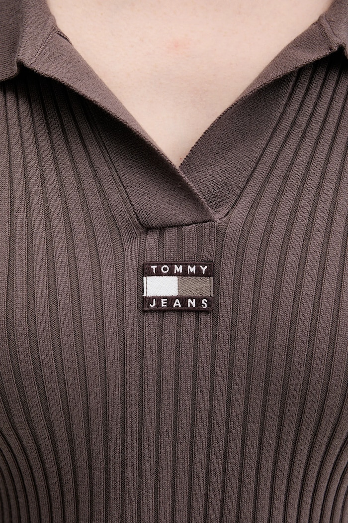 Πουλόβερ Tommy Jeans DW0DW22036 καφέ