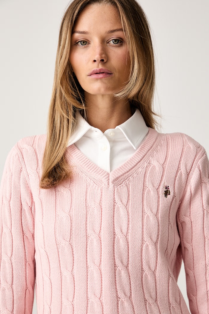 U.S. Polo Assn. sweter damski bawełniany V-NECK CABLE różowy WUP0397
