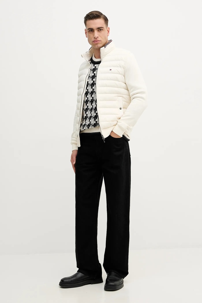 Svetr s příměsí vlny Tommy Hilfiger MW0MW41815 černá SS26