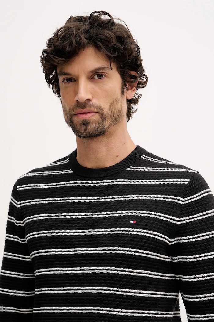 Βαμβακερό πουλόβερ Tommy Hilfiger μαύρο MW0MW41643