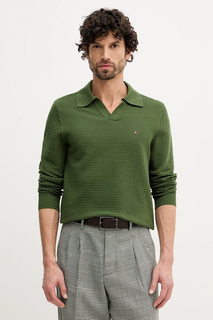Bavlněný svetr Tommy Hilfiger V výstřih zelená MW0MW41644