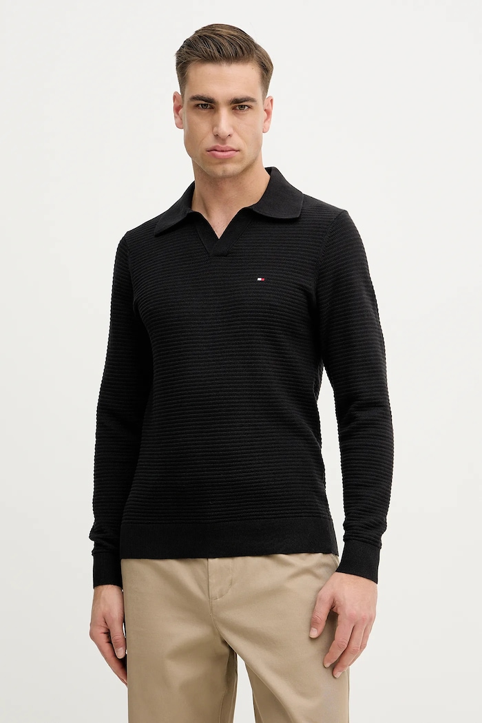 Bavlněný svetr Tommy Hilfiger V výstřih černá MW0MW41644