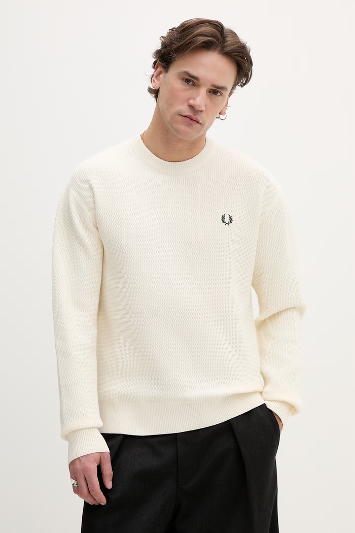 Bombažen pulover Fred Perry Srednje debeline bež K2318