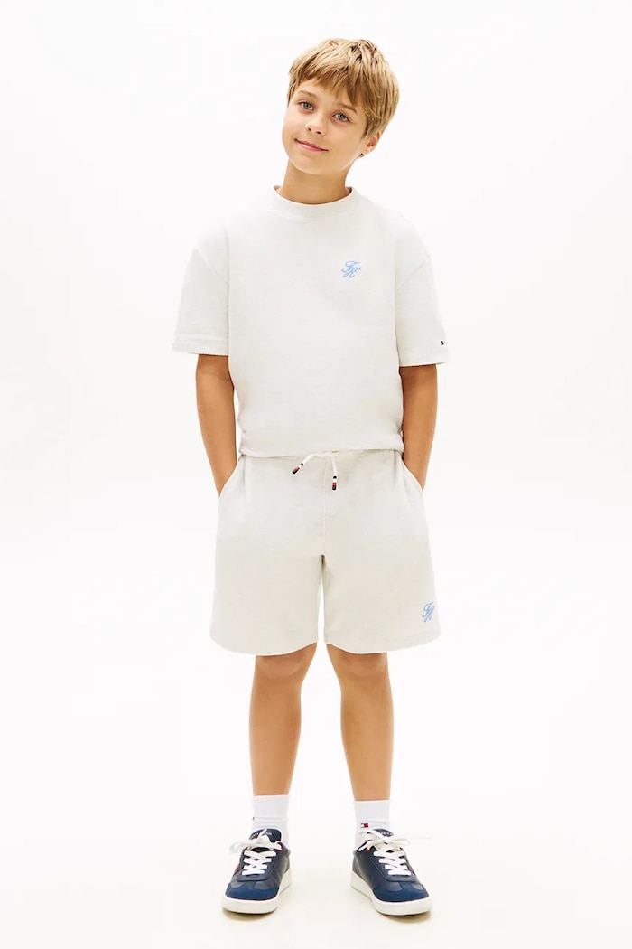 Băieți Tommy Hilfiger pantaloni scurți de trening pentru copii, din bumbac KB0KB10241.128.176.PPY2 bej