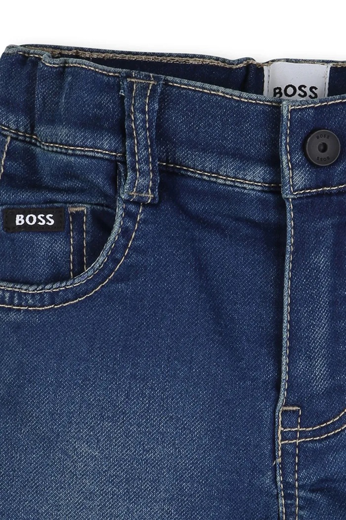 Chlapec Detské džínsové šortky BOSS J52872.74.81 modrá