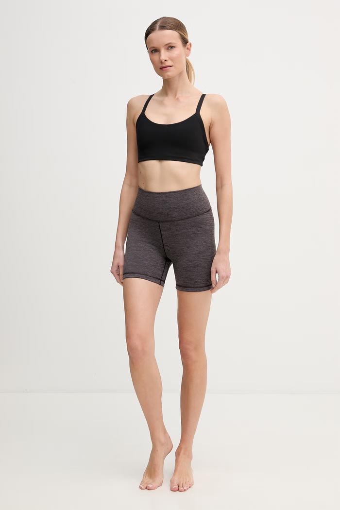 adidas Performance pantaloni scurți sport pentru femei All Me JZ0808 maro SS26