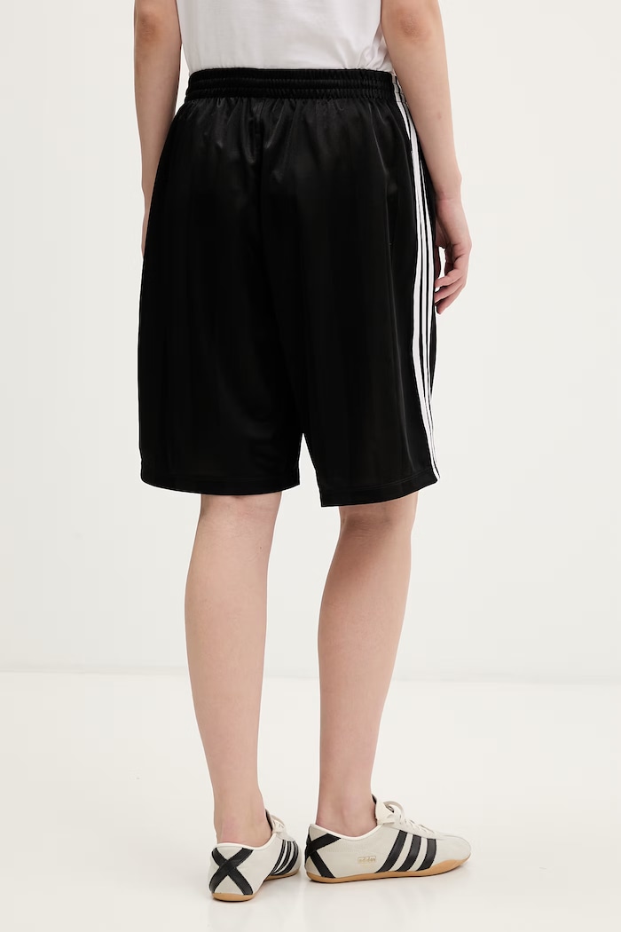 Oblečenie Šortky adidas Originals KD2911 čierna