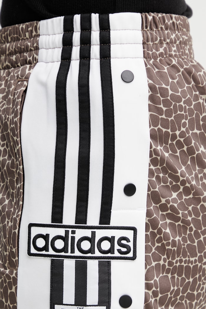 adidas Originals shorts brown KD8821
