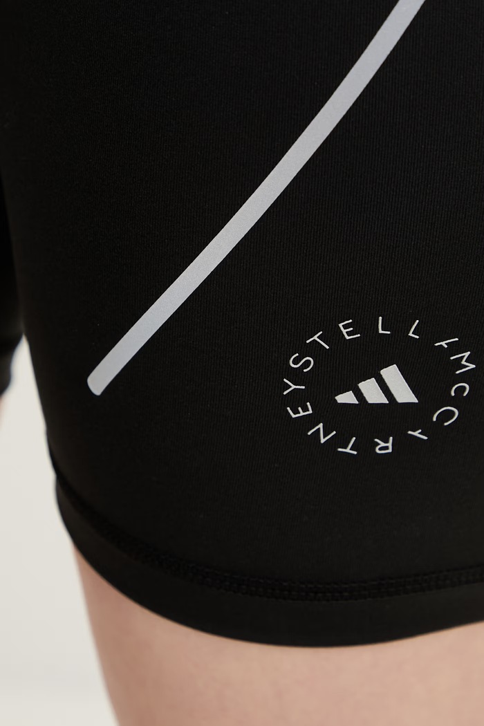 Tréningové šortky adidas by Stella McCartney čierna KF8791