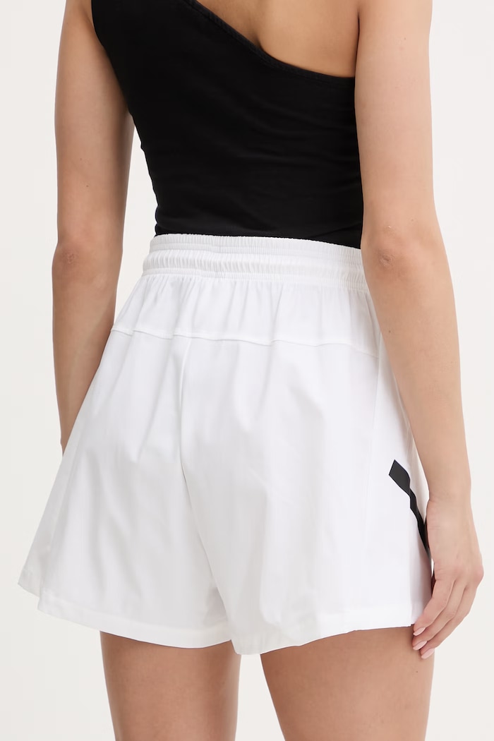 Oblečenie adidas športové šortky dámske Z.N.E KG8538 biela