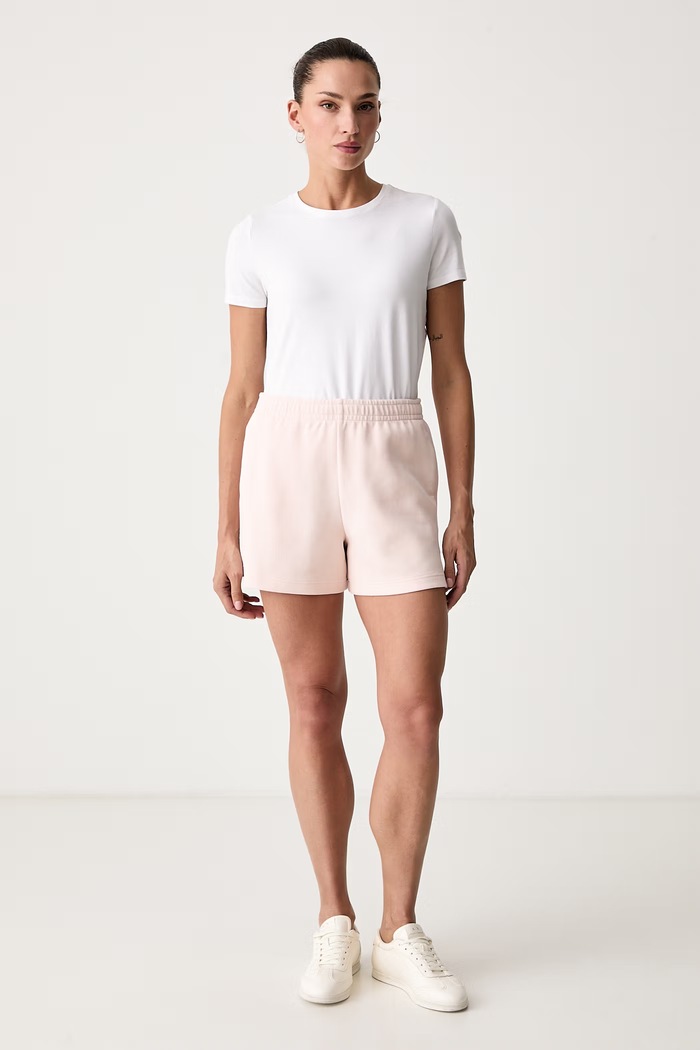 Lacoste Szorty dresowe damskie z bawełną GF6901 różowy SS26