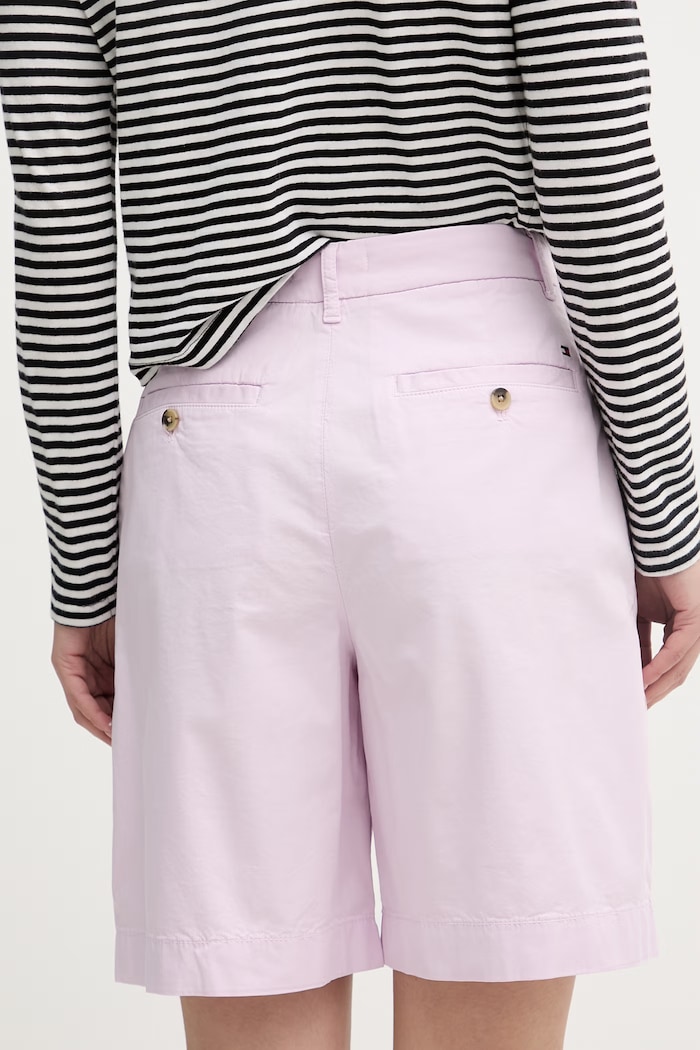 Odzież Tommy Hilfiger szorty chino damskie z bawełną WW0WW49648 różowy