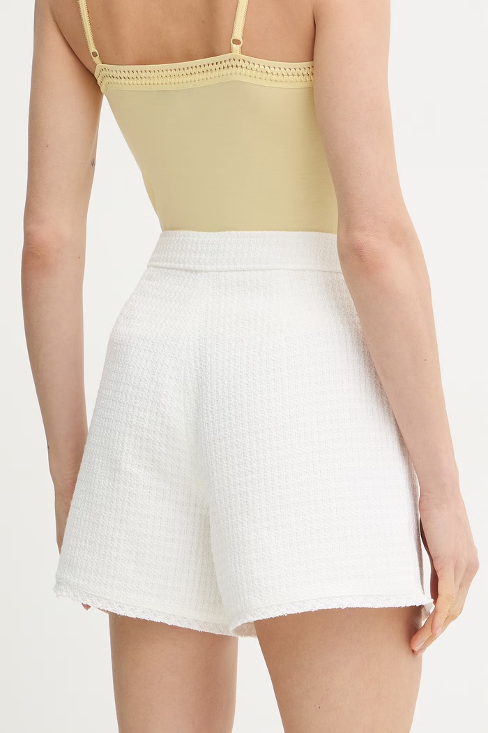 Oblačila Guess kratke hlače ženske EULALIE W6GD25.W1807 bež