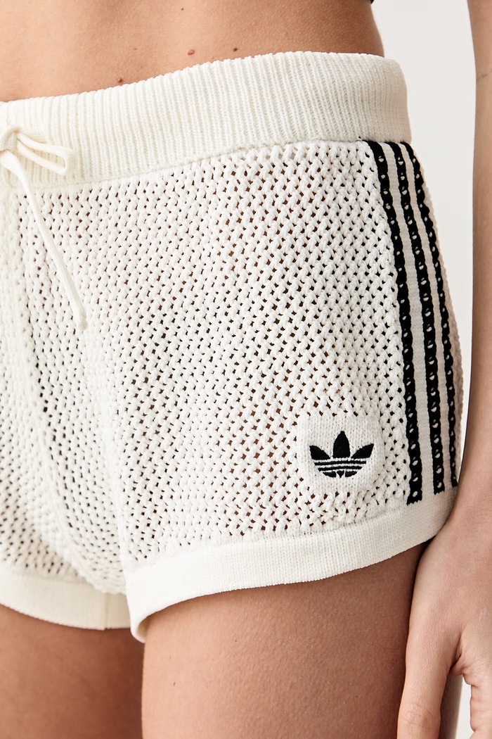 adidas Originals szorty damskie CROCHET beżowy KC6477
