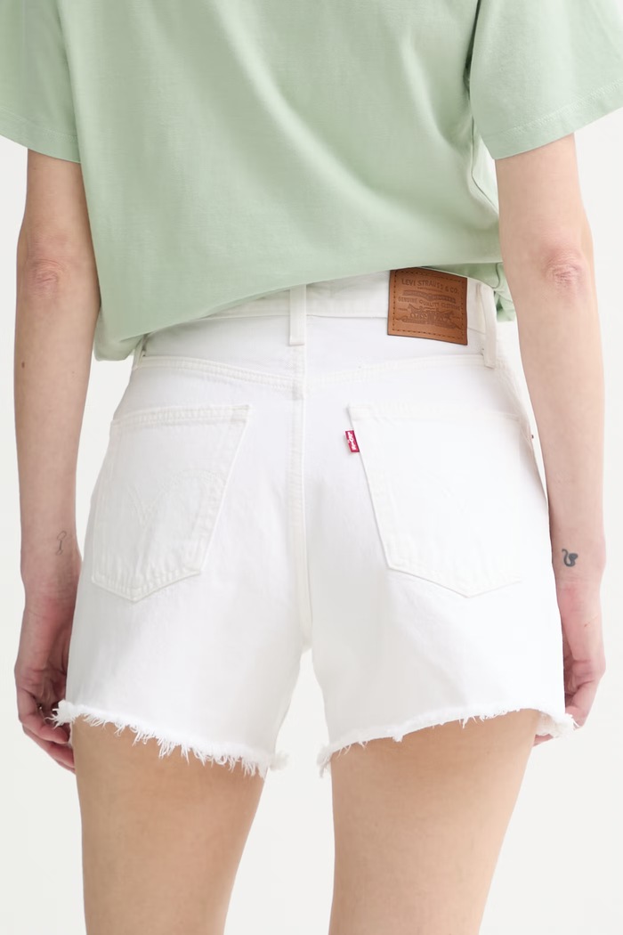 Îmbrăcăminte Levi's pantaloni scurți jeans RIBCAGE A-LINE 005DS alb