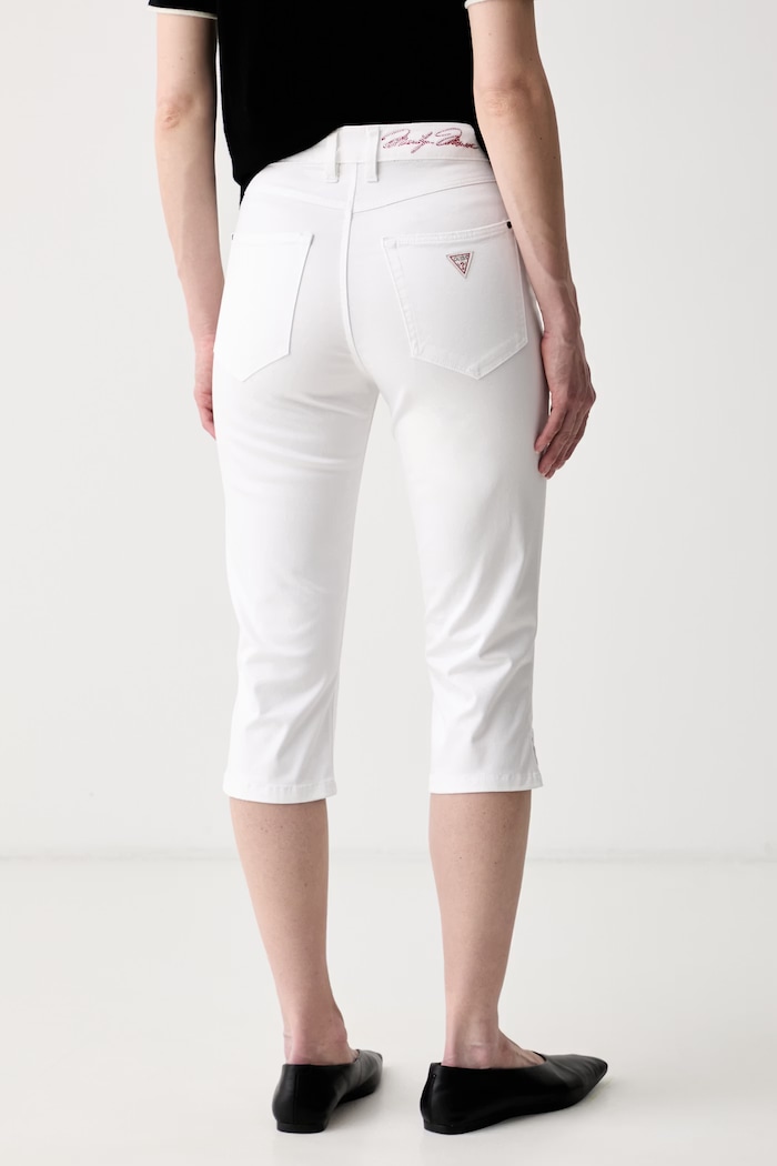 Odzież Guess spodnie capri damskie z lyocellem CAROLYN W6YB40.W5139 biały