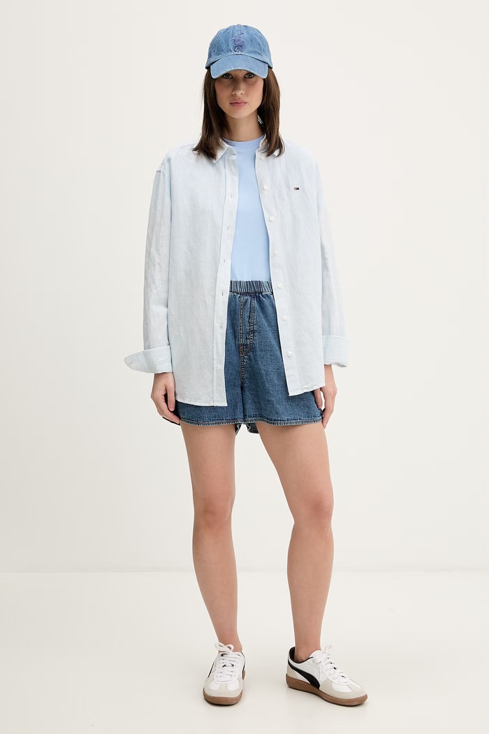 Tommy Jeans szorty damskie jeansowe DW0DW22270 niebieski SS26