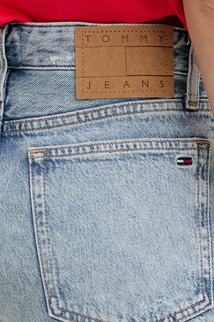 Tommy Jeans šortky dámske rifľové modrá DW0DW22397