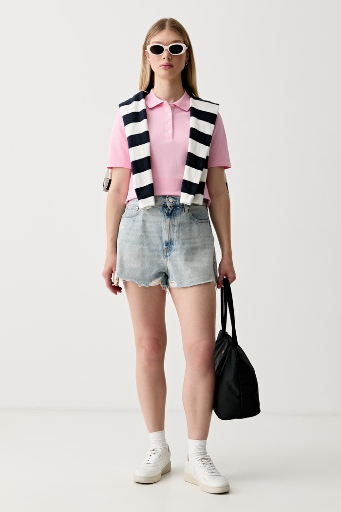 Tommy Hilfiger къс панталон дамски от деним WW0WW49578 син SS26
