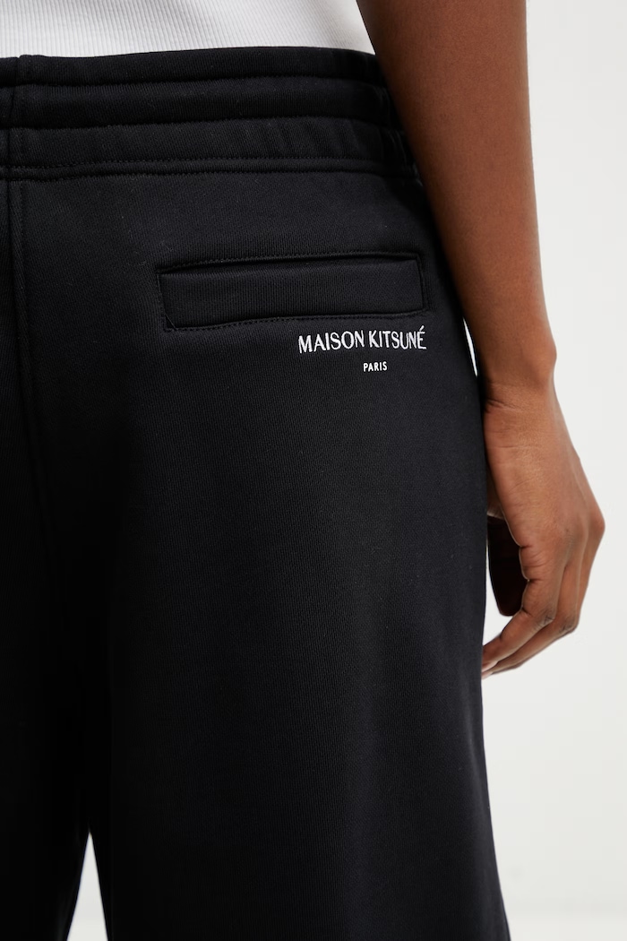 Maison Kitsuné szorty bawełniane damskie czarny QM01450KM0341