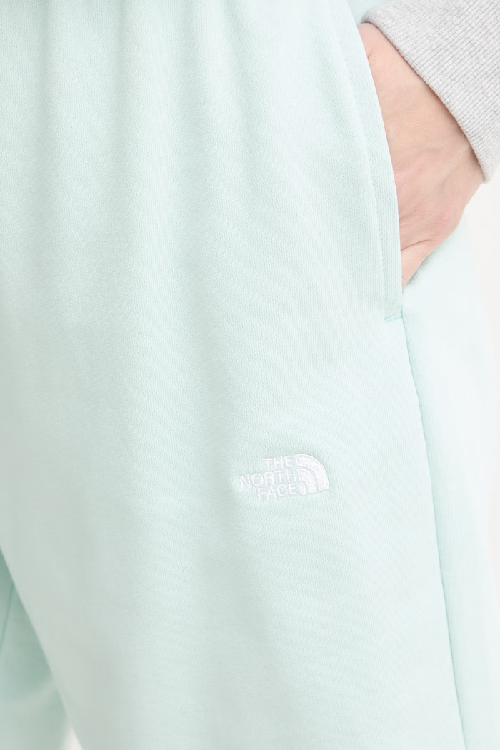 The North Face pantaloni scurți pentru femei din bumbac Essential Light turcoaz NF0A8GQYG701