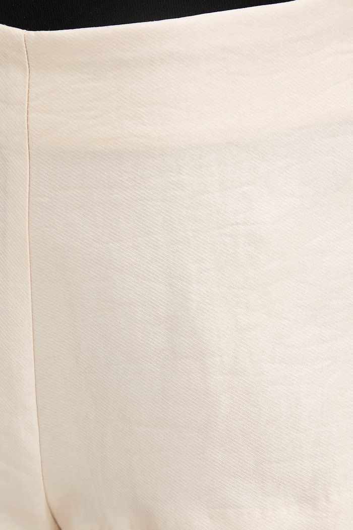 Haveone pantaloni scurți pentru femei, cu vâscoză bej PGE.Q101