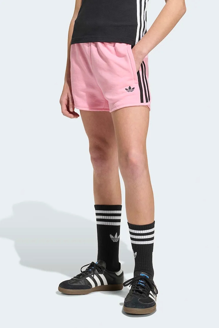 adidas Originals szorty dziecięce z bawełną różowy KC8669