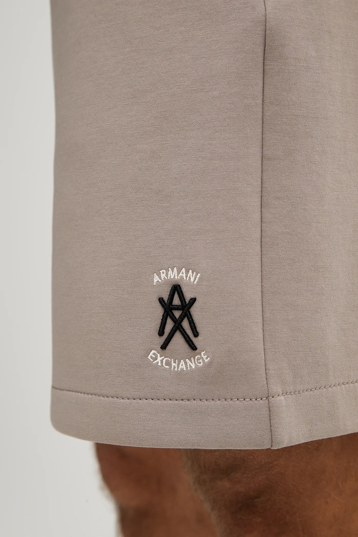 Къс панталон Armani Exchange кафяв XM001773.AF10818