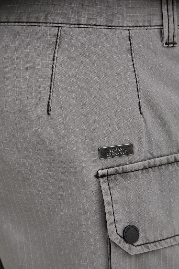 Pamučne kratke hlače Armani Exchange siva XM001829.AF18577