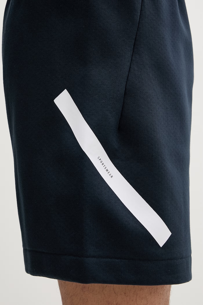 adidas pantaloni scurți Z.N.E bleumarin JW4742