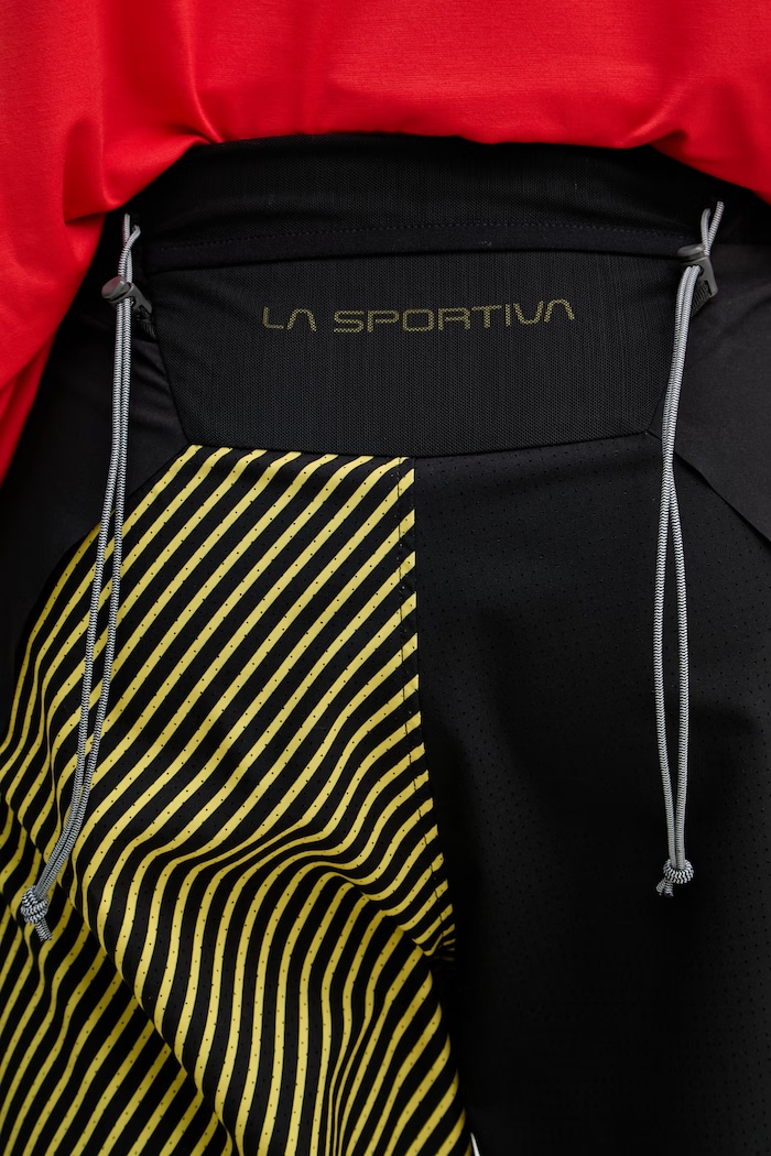 La Sportiva pantaloni scurți de trekking pentru bărbați Flow negru ZARS040