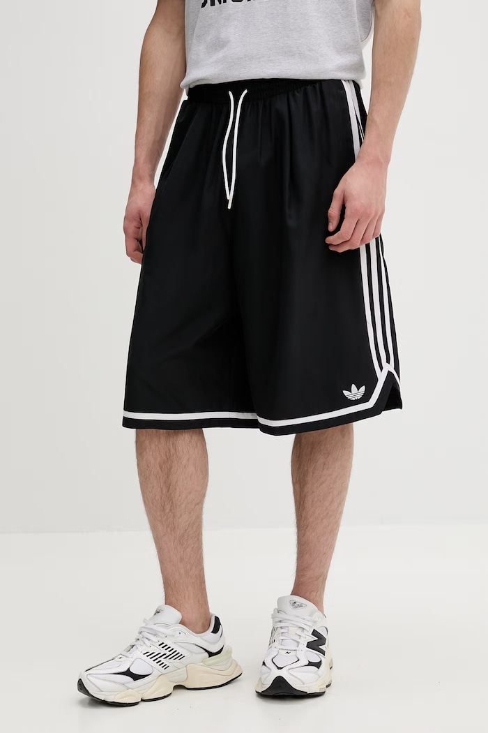 Šortky adidas Originals nášivka čierna JZ6968